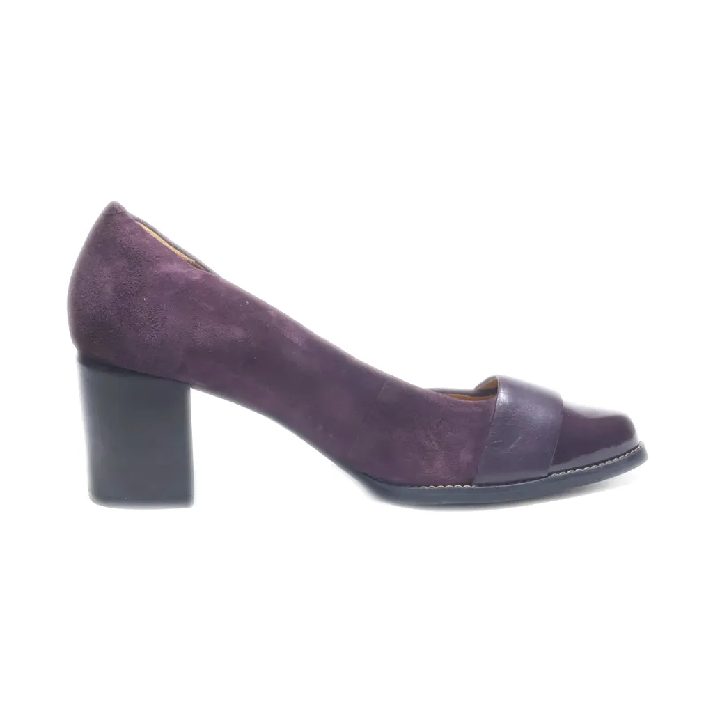 Clarks Mid-Heel Shoes Suede Maroon Colour For Women