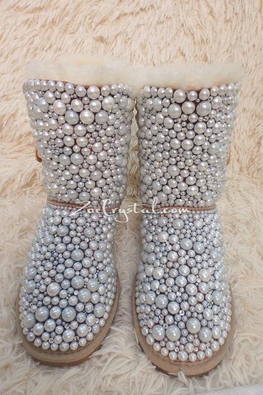 New **PROMOTION WINTER Bailey Button White Sheepskin Fleech/Wool Boots with shinning and stylish CRYSTALS and Pearls