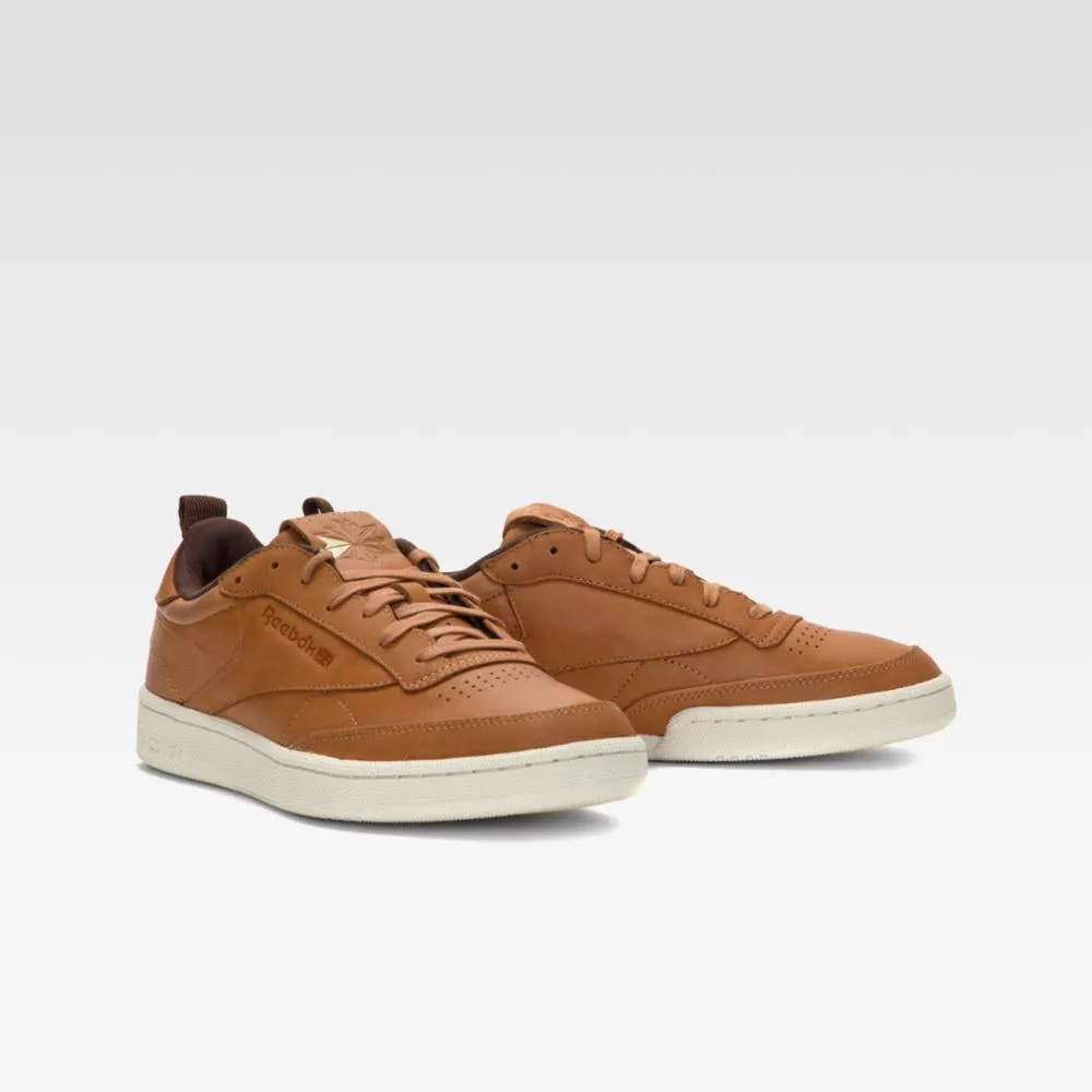 Reebok Footwear Men Club C 85 PL Shoes COUBRO/GOLDMT/CLAWHT